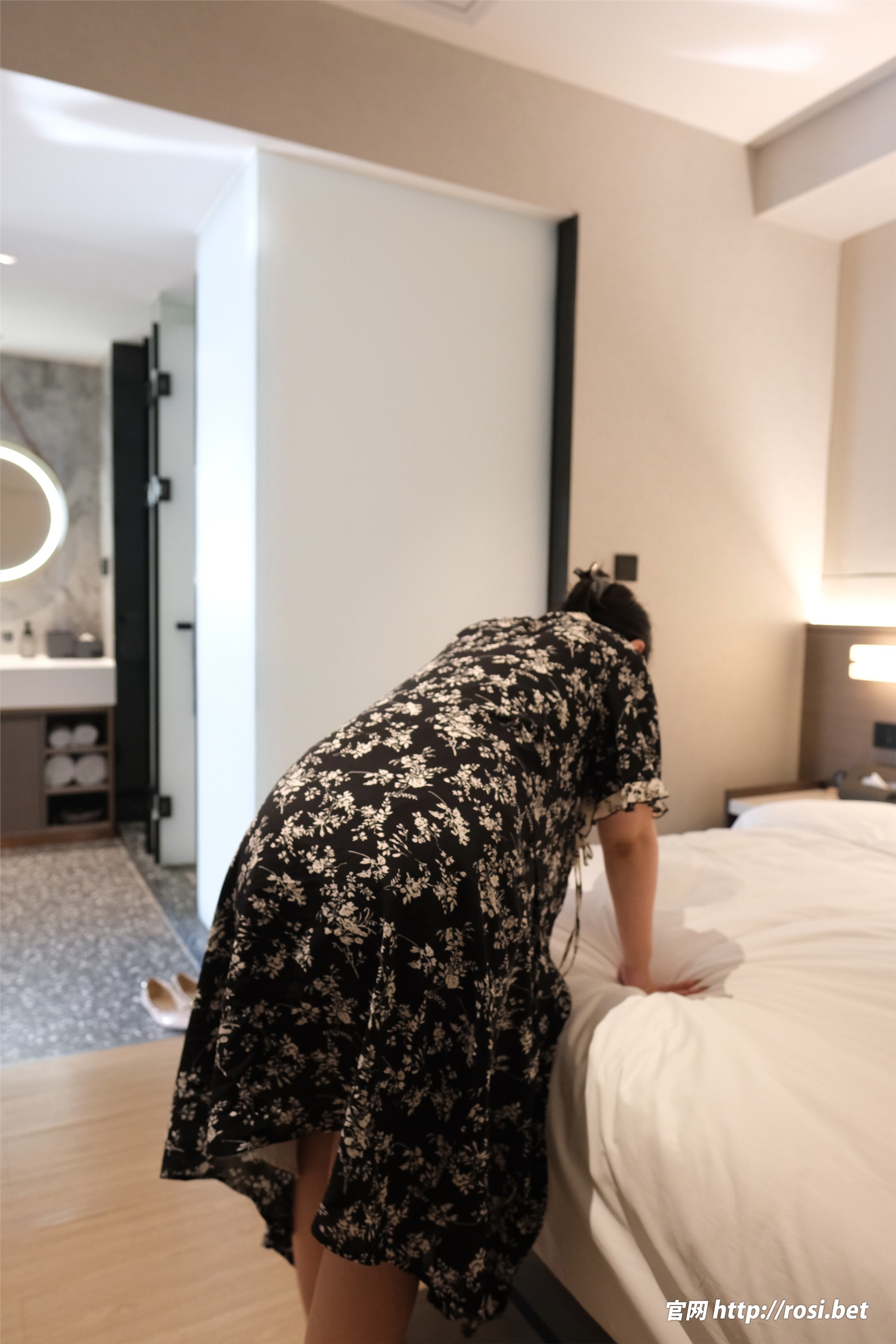 ROSI写真 2026.03.04 NO.5203